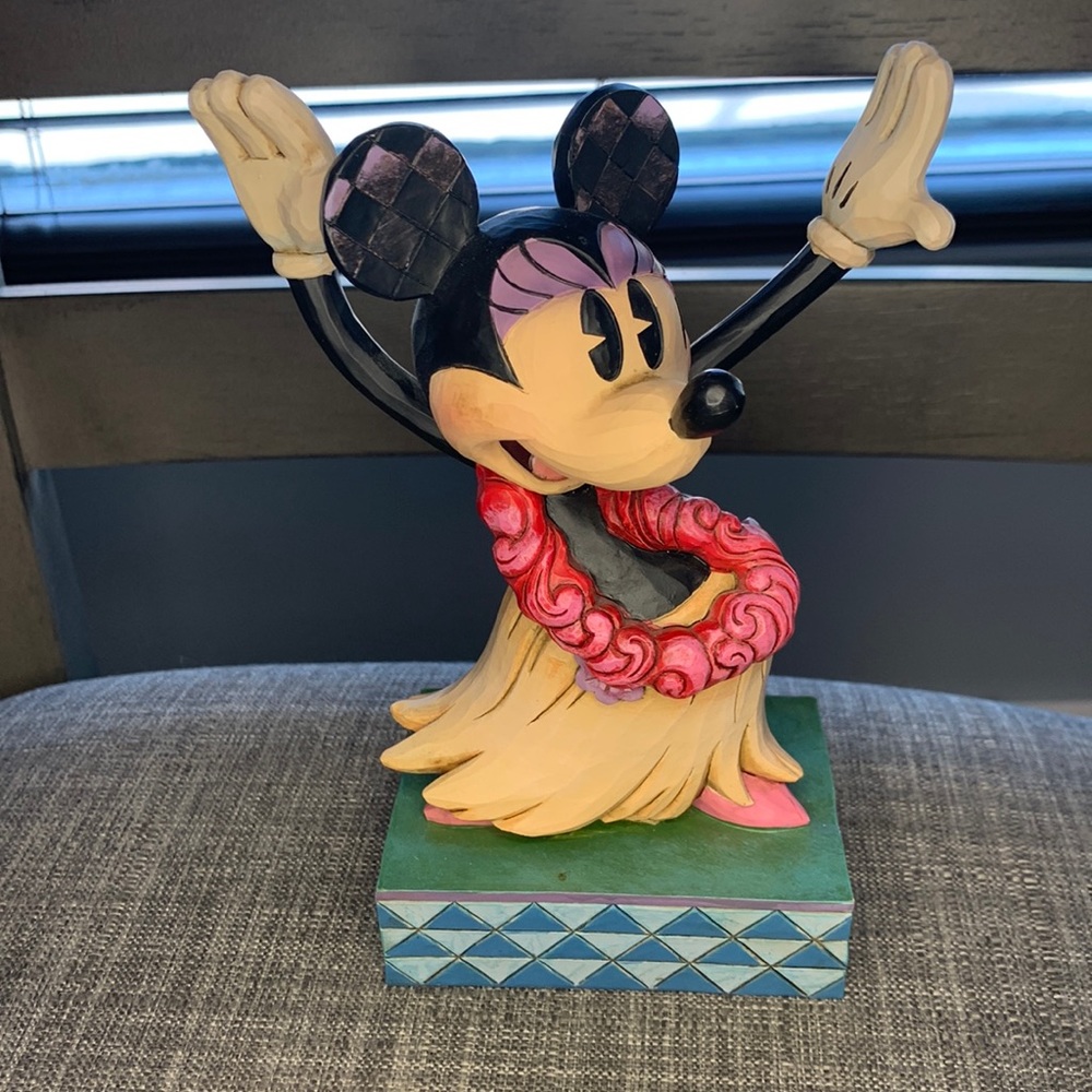 Jim Shore Minnie Mouse - Holiday Hula